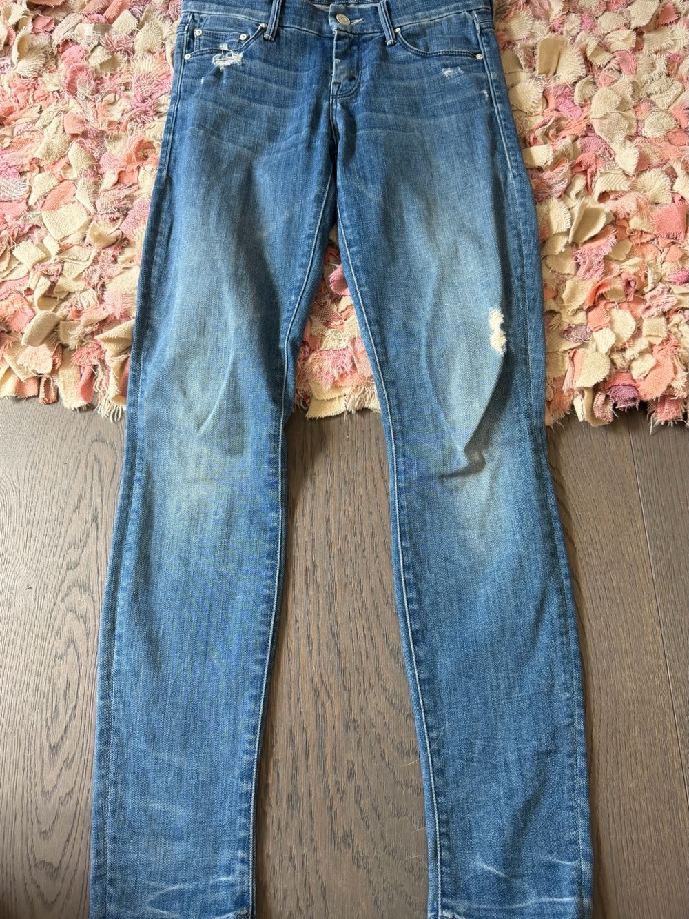 MOTHER Women's Blue Skinny Jeans with Light Distressing